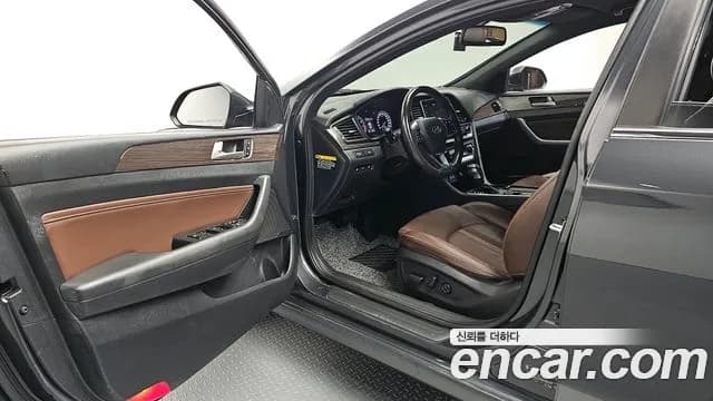 2019 Hyundai Sonata New Rise LPI Premium Sold VIN KMHE341DBKA550781 – undercarriage 2019 Hyundai Sonata New Rise LPI Premium Sold VIN KMHE341DBKA550781 – undercarriage