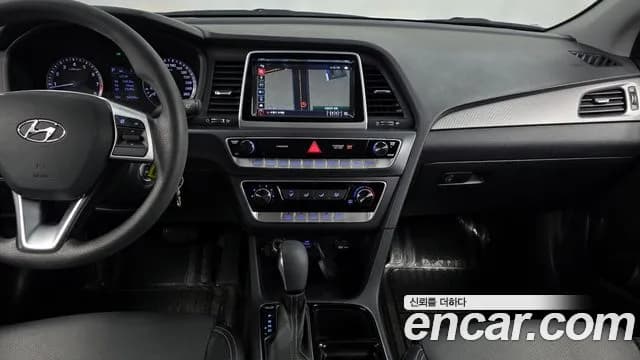 2019 Hyundai Sonata New Rise LPI Style Sold VIN KMHE341DBKA556256 – interior seats 2019 Hyundai Sonata New Rise LPI Style Sold VIN KMHE341DBKA556256 – interior seats