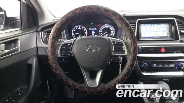 2020 Hyundai Sonata New Rise LPI Taxi Sold VIN KMHE341DBLA571719 – photo 13 2020 Hyundai Sonata New Rise LPI Taxi Sold VIN KMHE341DBLA571719 – photo 13
