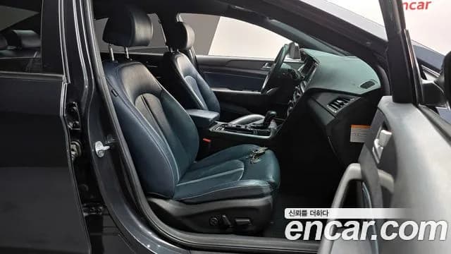 2018 Hyundai Sonata New Rise Hybrid Premium Sold VIN KMHE5413BJA078957 – photo 13 2018 Hyundai Sonata New Rise Hybrid Premium Sold VIN KMHE5413BJA078957 – photo 13