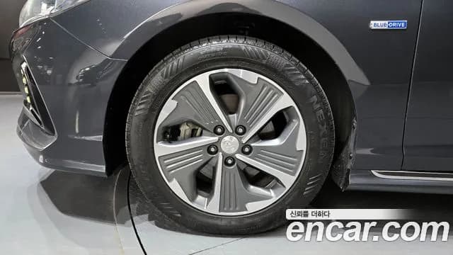 2018 Hyundai Sonata New Rise Hybrid Premium Sold VIN KMHE5413BJA078957 – photo 20 2018 Hyundai Sonata New Rise Hybrid Premium Sold VIN KMHE5413BJA078957 – photo 20
