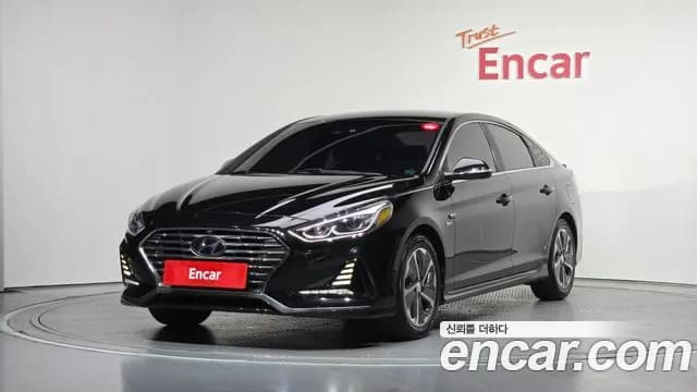 2018 Hyundai Sonata New Rise Hybrid Premium Sold VIN KMHE5413BJA080115 – front exterior 2018 Hyundai Sonata New Rise Hybrid Premium Sold VIN KMHE5413BJA080115 – front exterior