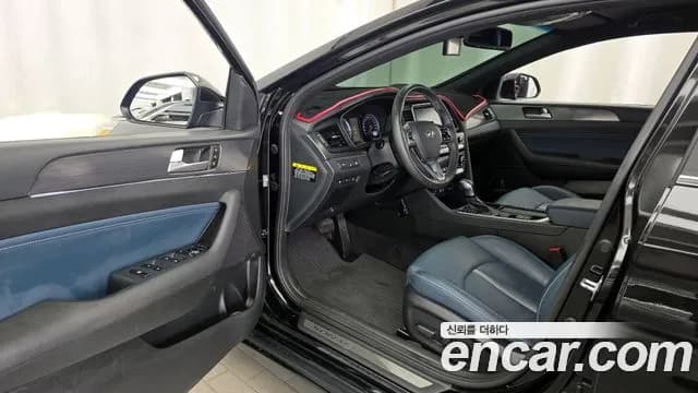 2018 Hyundai Sonata New Rise Hybrid Premium Sold VIN KMHE5413BJA080115 – side profile 2018 Hyundai Sonata New Rise Hybrid Premium Sold VIN KMHE5413BJA080115 – side profile