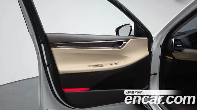 2018 Hyundai Grandeur IG Hybrid Premium Sold VIN KMHF1413BJA014883 – photo 22 2018 Hyundai Grandeur IG Hybrid Premium Sold VIN KMHF1413BJA014883 – photo 22