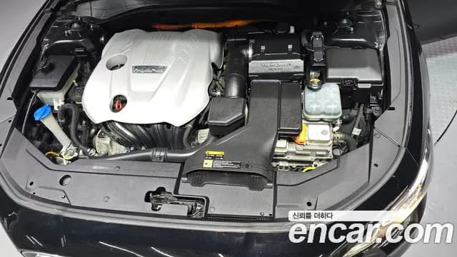2018 Hyundai Grandeur IG Hybrid Premium Sold VIN KMHF1413BJA023377 – photo 14 2018 Hyundai Grandeur IG Hybrid Premium Sold VIN KMHF1413BJA023377 – photo 14