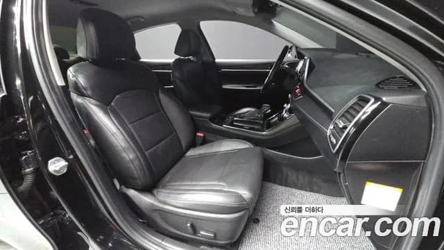 2018 Hyundai Grandeur IG Hybrid Premium Sold VIN KMHF1413BJA023377 – photo 15 2018 Hyundai Grandeur IG Hybrid Premium Sold VIN KMHF1413BJA023377 – photo 15
