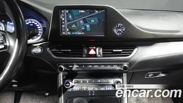 2018 Hyundai Grandeur IG Hybrid Premium Sold VIN KMHF1413BJA023377 – photo 18 2018 Hyundai Grandeur IG Hybrid Premium Sold VIN KMHF1413BJA023377 – photo 18