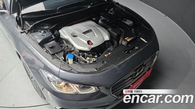 2019 Hyundai Grandeur IG Hybrid Premium Sold VIN KMHF1413BKA035654 – dashboard 2019 Hyundai Grandeur IG Hybrid Premium Sold VIN KMHF1413BKA035654 – dashboard