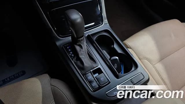 2019 Hyundai Grandeur IG Hybrid Premium Sold VIN KMHF1413BKA035654 – photo 13 2019 Hyundai Grandeur IG Hybrid Premium Sold VIN KMHF1413BKA035654 – photo 13