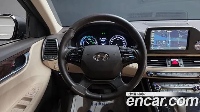 2019 Hyundai Grandeur IG Hybrid Premium Sold VIN KMHF1413BKA035654 – photo 15 2019 Hyundai Grandeur IG Hybrid Premium Sold VIN KMHF1413BKA035654 – photo 15
