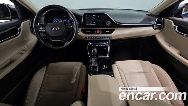 2019 Hyundai Grandeur IG Hybrid Premium Sold VIN KMHF1413BKA046814 – rear exterior 2019 Hyundai Grandeur IG Hybrid Premium Sold VIN KMHF1413BKA046814 – rear exterior