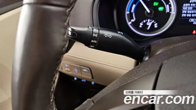 2019 Hyundai Grandeur IG Hybrid Premium Sold VIN KMHF1413BKA046814 – photo 18 2019 Hyundai Grandeur IG Hybrid Premium Sold VIN KMHF1413BKA046814 – photo 18