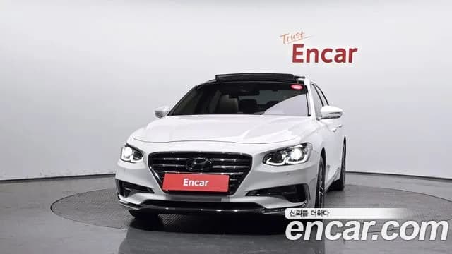 2017 Hyundai Grandeur IG 2.4 Premium Sold VIN KMHF141CBHA025854 – interior seats 2017 Hyundai Grandeur IG 2.4 Premium Sold VIN KMHF141CBHA025854 – interior seats