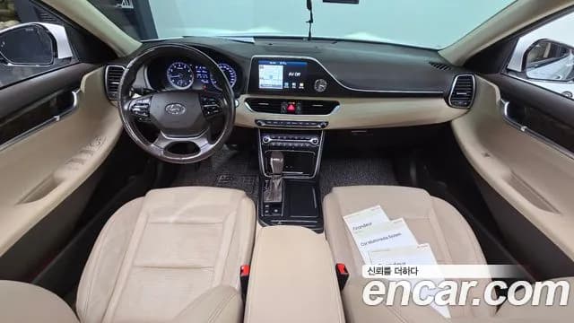 2017 Hyundai Grandeur IG 2.4 Premium Sold VIN KMHF141CBHA025854 – odometer reading 2017 Hyundai Grandeur IG 2.4 Premium Sold VIN KMHF141CBHA025854 – odometer reading