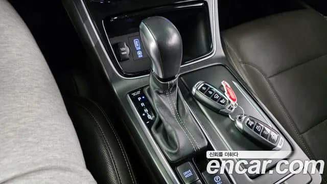 2017 Hyundai Grandeur IG 2.4 Premium Sold VIN KMHF141CBHA032166 – engine bay 2017 Hyundai Grandeur IG 2.4 Premium Sold VIN KMHF141CBHA032166 – engine bay