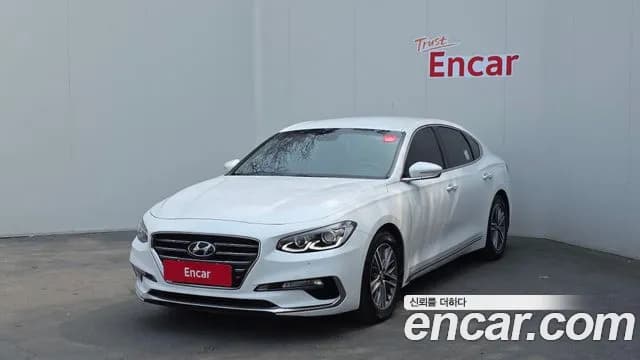 2017 Hyundai Grandeur IG 2.4 Premium Sold VIN KMHF141CBHA037997 – front exterior 2017 Hyundai Grandeur IG 2.4 Premium Sold VIN KMHF141CBHA037997 – front exterior