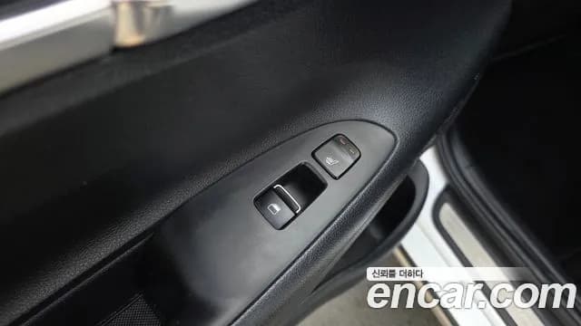 2017 Hyundai Grandeur IG 2.4 Premium Sold VIN KMHF141CBHA037997 – photo 15 2017 Hyundai Grandeur IG 2.4 Premium Sold VIN KMHF141CBHA037997 – photo 15