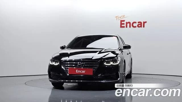 2017 Hyundai Grandeur IG 2.4 Modern Sold VIN KMHF141CBHA038620 – interior seats 2017 Hyundai Grandeur IG 2.4 Modern Sold VIN KMHF141CBHA038620 – interior seats