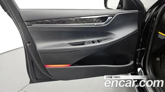 2017 Hyundai Grandeur IG 2.4 Modern Sold VIN KMHF141CBHA038620 – photo 27 2017 Hyundai Grandeur IG 2.4 Modern Sold VIN KMHF141CBHA038620 – photo 27
