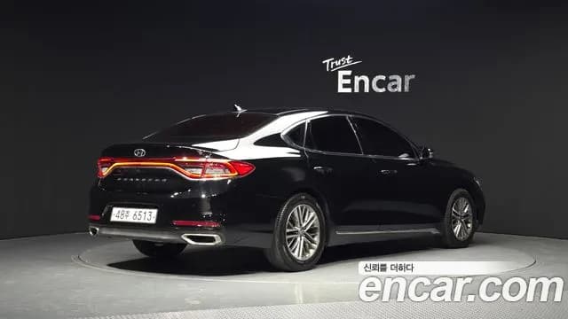 2017 Hyundai Grandeur IG 2.4 Premium Sold VIN KMHF141CBHA039711 – photo 25 2017 Hyundai Grandeur IG 2.4 Premium Sold VIN KMHF141CBHA039711 – photo 25