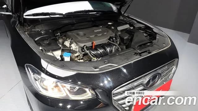2017 Hyundai Grandeur IG 2.4 Premium Sold VIN KMHF141CBHA039711 – photo 26 2017 Hyundai Grandeur IG 2.4 Premium Sold VIN KMHF141CBHA039711 – photo 26
