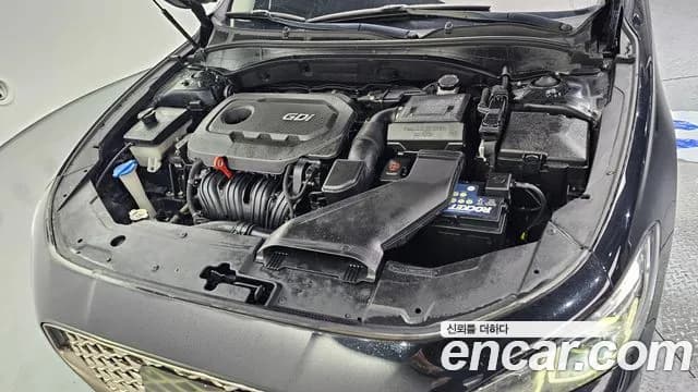 2017 Hyundai Grandeur IG 2.4 Modern Sold VIN KMHF141CBHA041189 – undercarriage 2017 Hyundai Grandeur IG 2.4 Modern Sold VIN KMHF141CBHA041189 – undercarriage