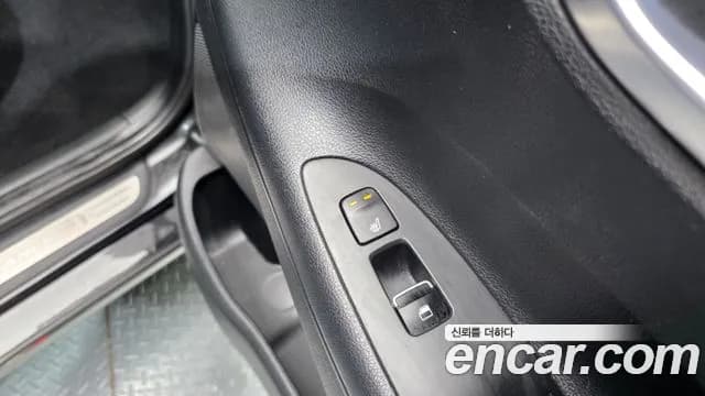 2018 Hyundai Grandeur IG 2.4 Premium Sold VIN KMHF141CBJA046009 – exterior detail 2018 Hyundai Grandeur IG 2.4 Premium Sold VIN KMHF141CBJA046009 – exterior detail