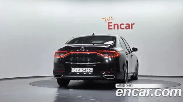 2018 Hyundai Grandeur IG 2.4 Premium Sold VIN KMHF141CBJA046009 – photo 16 2018 Hyundai Grandeur IG 2.4 Premium Sold VIN KMHF141CBJA046009 – photo 16