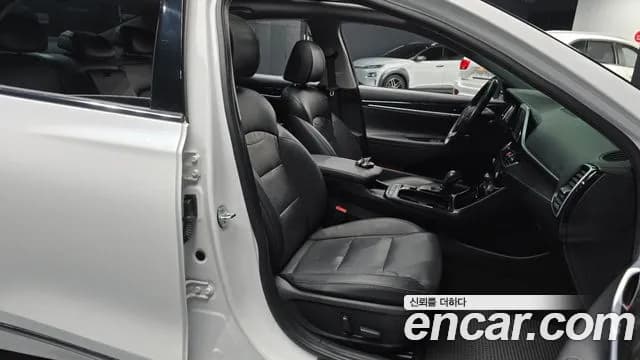 2018 Hyundai Grandeur IG 2.4 Premium Sold VIN KMHF141CBJA047512 – photo 15 2018 Hyundai Grandeur IG 2.4 Premium Sold VIN KMHF141CBJA047512 – photo 15