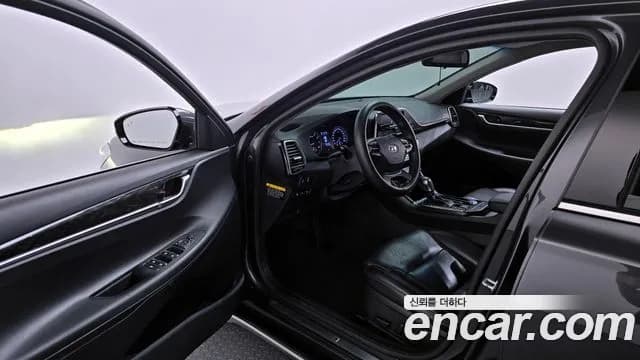 2018 Hyundai Grandeur IG 2.4 Premium Sold VIN KMHF141CBJA076764 – exterior detail 2018 Hyundai Grandeur IG 2.4 Premium Sold VIN KMHF141CBJA076764 – exterior detail
