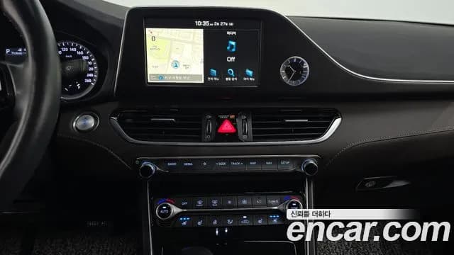 2018 Hyundai Grandeur IG 2.4 Premium Sold VIN KMHF141CBJA078060 – photo 16 2018 Hyundai Grandeur IG 2.4 Premium Sold VIN KMHF141CBJA078060 – photo 16
