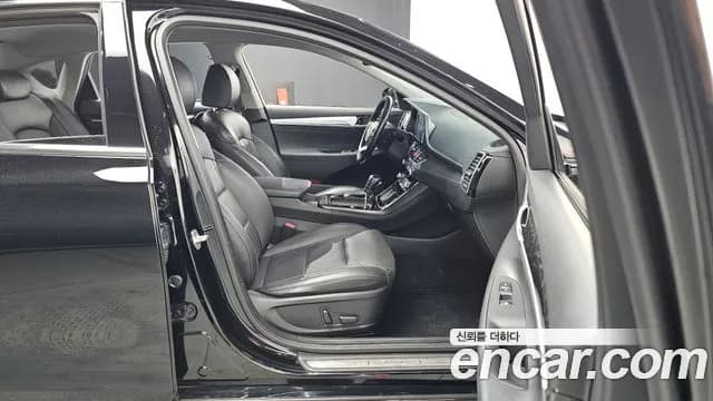 2018 Hyundai Grandeur IG 2.4 Premium Sold VIN KMHF141CBJA083629 – photo 16 2018 Hyundai Grandeur IG 2.4 Premium Sold VIN KMHF141CBJA083629 – photo 16