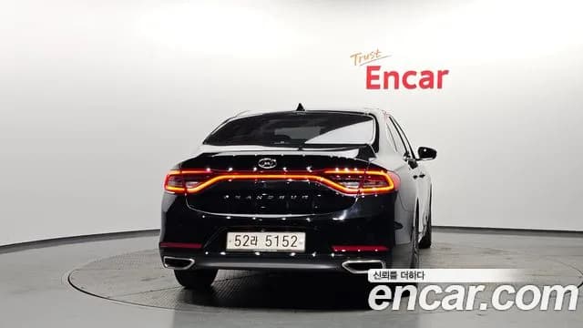 2018 Hyundai Grandeur IG 2.4 Premium Sold VIN KMHF141CBJA083629 – photo 20 2018 Hyundai Grandeur IG 2.4 Premium Sold VIN KMHF141CBJA083629 – photo 20