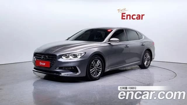 2018 Hyundai Grandeur IG 2.4 Premium Sold VIN KMHF141CBJA088640 – interior seats 2018 Hyundai Grandeur IG 2.4 Premium Sold VIN KMHF141CBJA088640 – interior seats