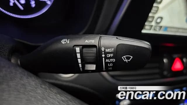 2018 Hyundai Grandeur IG 2.4 Premium Sold VIN KMHF141CBJA090872 – photo 14 2018 Hyundai Grandeur IG 2.4 Premium Sold VIN KMHF141CBJA090872 – photo 14