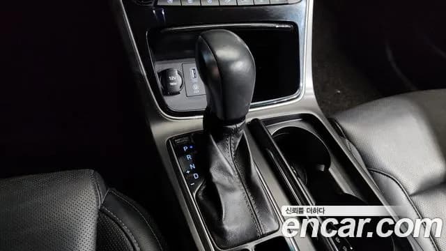2018 Hyundai Grandeur IG 2.4 Premium Sold VIN KMHF141CBJA095771 – photo 18 2018 Hyundai Grandeur IG 2.4 Premium Sold VIN KMHF141CBJA095771 – photo 18