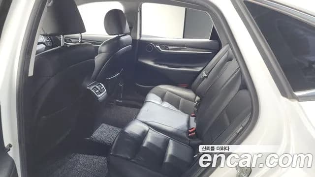 2018 Hyundai Grandeur IG 2.4 Premium Sold VIN KMHF141CBJA095771 – photo 26 2018 Hyundai Grandeur IG 2.4 Premium Sold VIN KMHF141CBJA095771 – photo 26