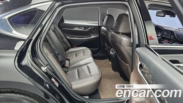 2018 Hyundai Grandeur IG 2.4 Premium Sold VIN KMHF141CBJA097117 – photo 22 2018 Hyundai Grandeur IG 2.4 Premium Sold VIN KMHF141CBJA097117 – photo 22
