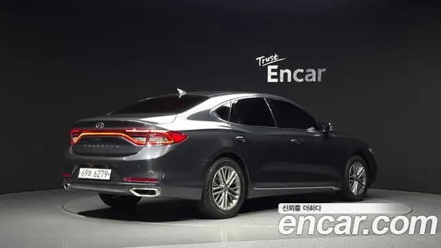 2018 Hyundai Grandeur IG 2.4 Premium Sold VIN KMHF141CBJA112320 – photo 15 2018 Hyundai Grandeur IG 2.4 Premium Sold VIN KMHF141CBJA112320 – photo 15
