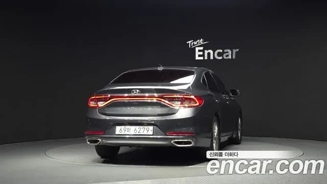 2018 Hyundai Grandeur IG 2.4 Premium Sold VIN KMHF141CBJA112320 – photo 17 2018 Hyundai Grandeur IG 2.4 Premium Sold VIN KMHF141CBJA112320 – photo 17