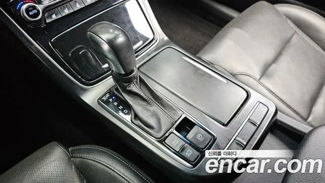 2018 Hyundai Grandeur IG 2.4 Premium Sold VIN KMHF141CBJA114802 – photo 20 2018 Hyundai Grandeur IG 2.4 Premium Sold VIN KMHF141CBJA114802 – photo 20