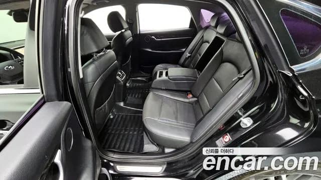 2018 Hyundai Grandeur IG 2.4 Premium Sold VIN KMHF141CBJA124729 – photo 17 2018 Hyundai Grandeur IG 2.4 Premium Sold VIN KMHF141CBJA124729 – photo 17