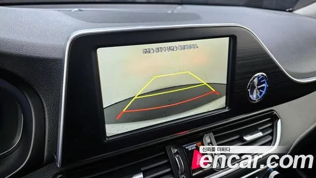 2018 Hyundai Grandeur IG 2.4 Premium Sold VIN KMHF141CBJA124918 – front exterior 2018 Hyundai Grandeur IG 2.4 Premium Sold VIN KMHF141CBJA124918 – front exterior