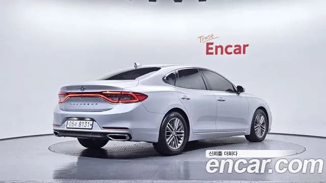 2018 Hyundai Grandeur IG 2.4 Premium Sold VIN KMHF141CBJA124918 – undercarriage 2018 Hyundai Grandeur IG 2.4 Premium Sold VIN KMHF141CBJA124918 – undercarriage
