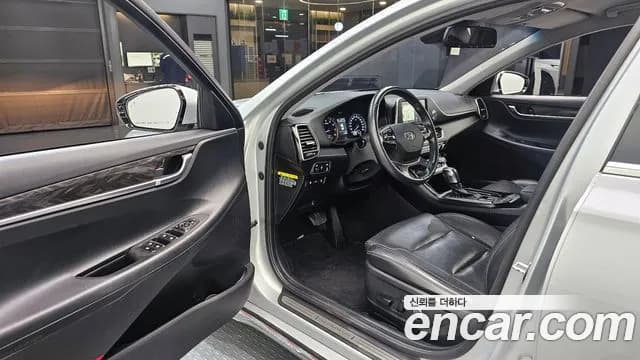 2018 Hyundai Grandeur IG 2.4 Premium Sold VIN KMHF141CBJA124918 – photo 15 2018 Hyundai Grandeur IG 2.4 Premium Sold VIN KMHF141CBJA124918 – photo 15