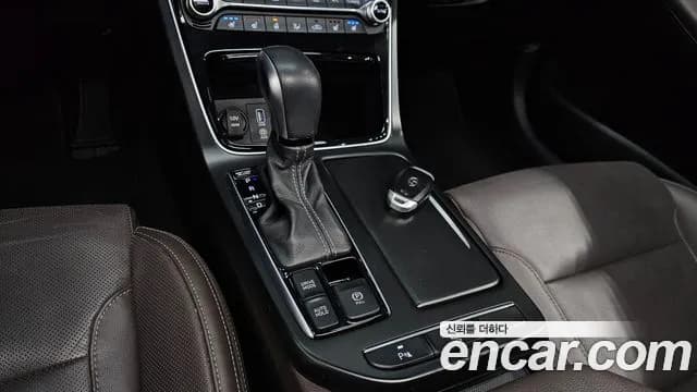 2018 Hyundai Grandeur IG 2.4 Premium Sold VIN KMHF141CBJA127558 – photo 19 2018 Hyundai Grandeur IG 2.4 Premium Sold VIN KMHF141CBJA127558 – photo 19