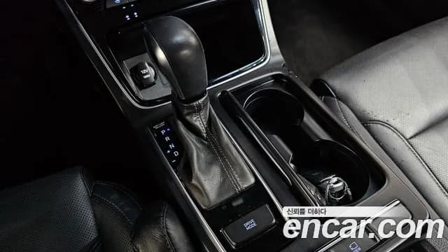 2018 Hyundai Grandeur IG 2.4 Modern Sold VIN KMHF141CBJA152872 – front exterior 2018 Hyundai Grandeur IG 2.4 Modern Sold VIN KMHF141CBJA152872 – front exterior