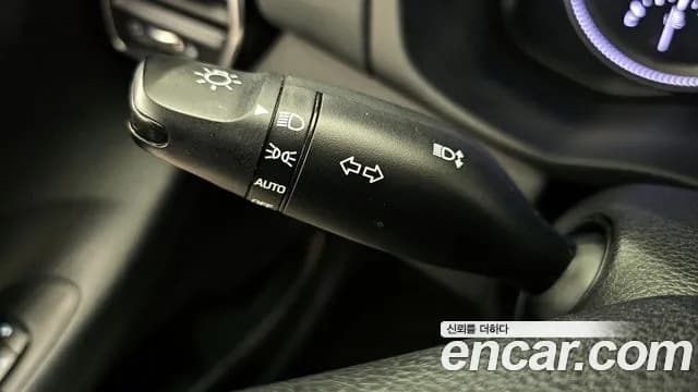 2018 Hyundai Grandeur IG 2.4 Premium Sold VIN KMHF141CBJA156724 – interior seats 2018 Hyundai Grandeur IG 2.4 Premium Sold VIN KMHF141CBJA156724 – interior seats