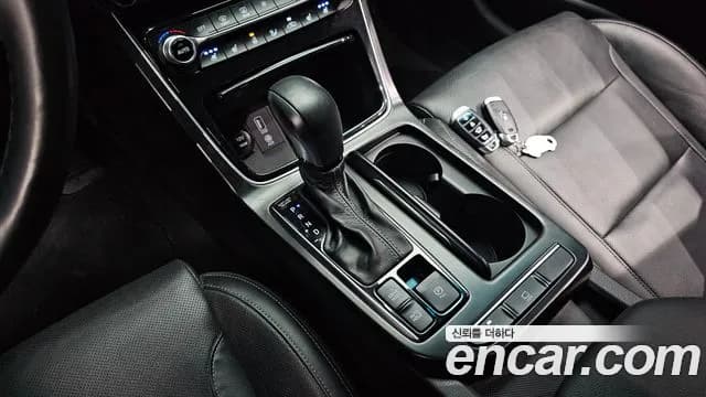 2018 Hyundai Grandeur IG 2.4 Premium Sold VIN KMHF141CBJA161121 – photo 11 2018 Hyundai Grandeur IG 2.4 Premium Sold VIN KMHF141CBJA161121 – photo 11