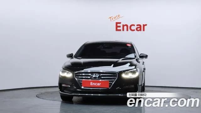 2018 Hyundai Grandeur IG 2.4 Premium Sold VIN KMHF141CBJA167137 – photo 16 2018 Hyundai Grandeur IG 2.4 Premium Sold VIN KMHF141CBJA167137 – photo 16